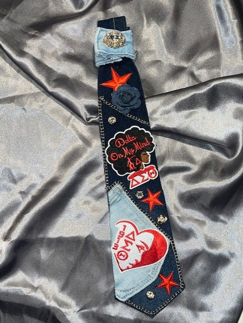 "DST" theme junk tie- Delta1